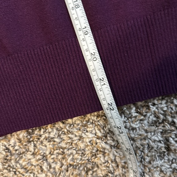 NWT Express sweater. Size XL - Picture 12 of 12